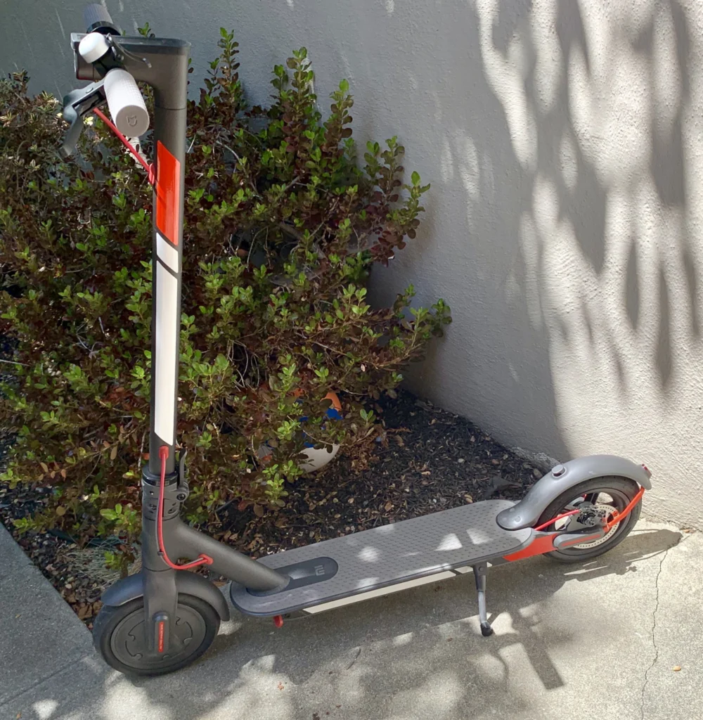 the-electric-scooter-revolution-how-declining-battery-costs-are-reshaping-urban-transportation