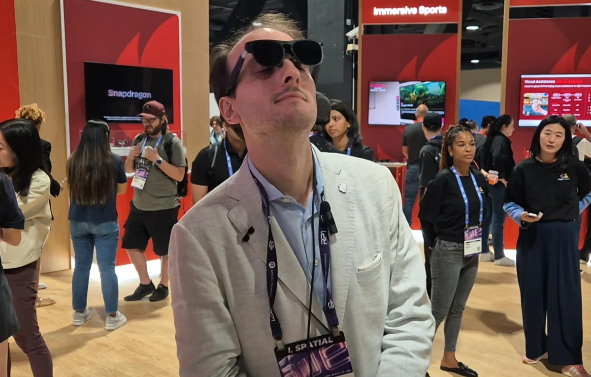 hands-on-with-xreal-aura-the-first-consumer-android-xr-augmented-reality-glasses-unveiled-at-awe